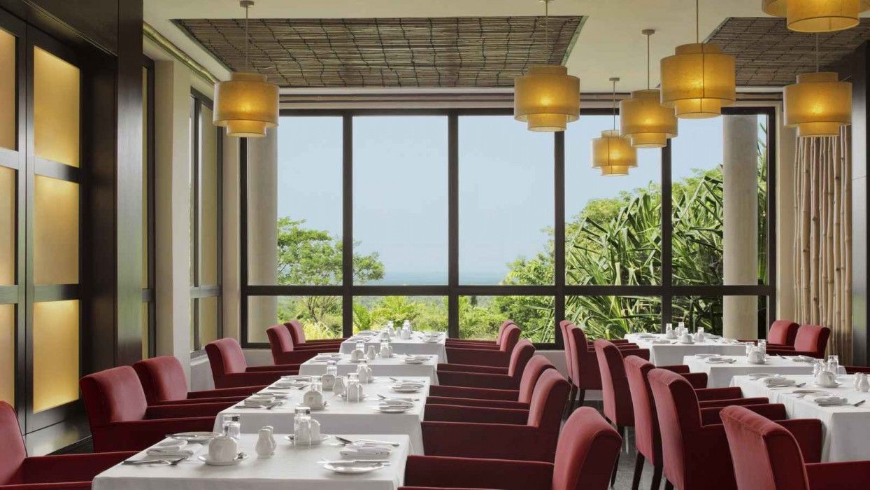 Ibom Hotel & Golf Resort Уйо Экстерьер фото