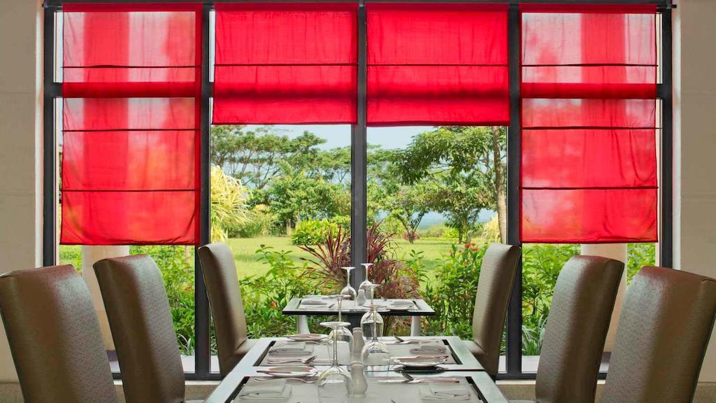 Ibom Hotel & Golf Resort Уйо Экстерьер фото