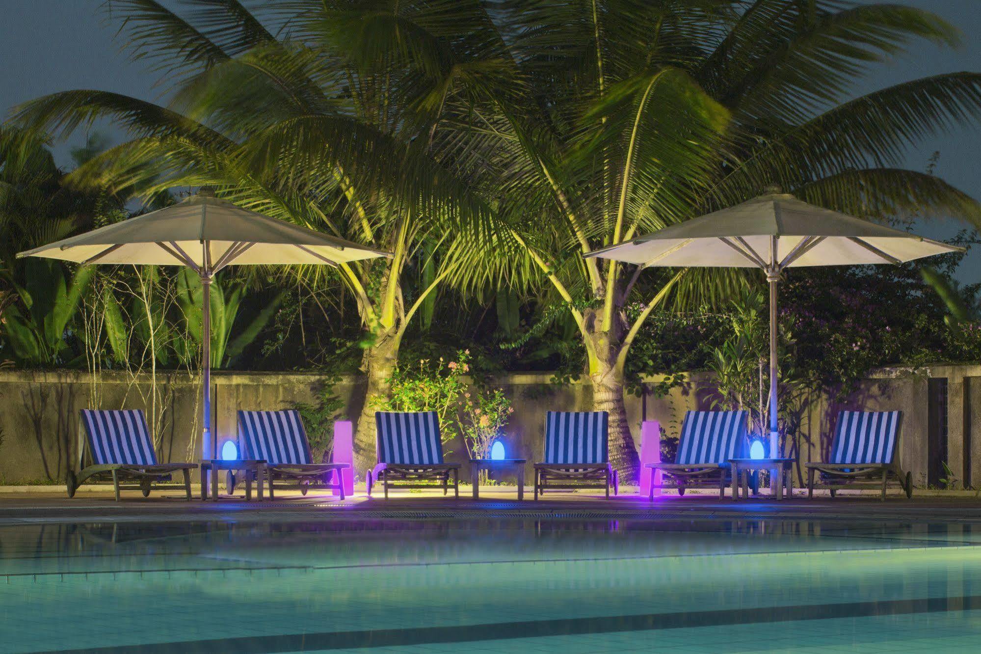 Ibom Hotel & Golf Resort Уйо Экстерьер фото