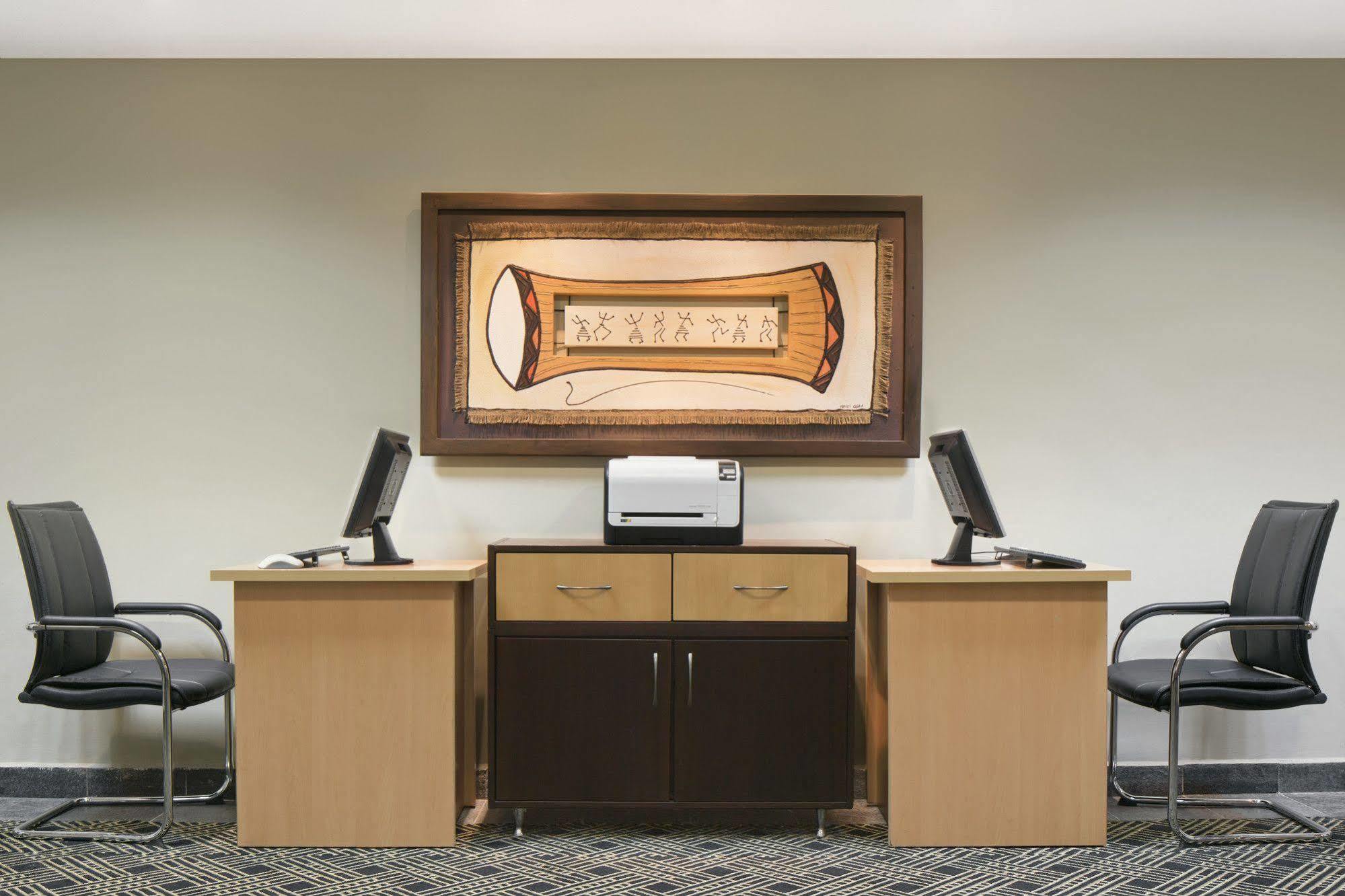 Ibom Hotel & Golf Resort Уйо Экстерьер фото