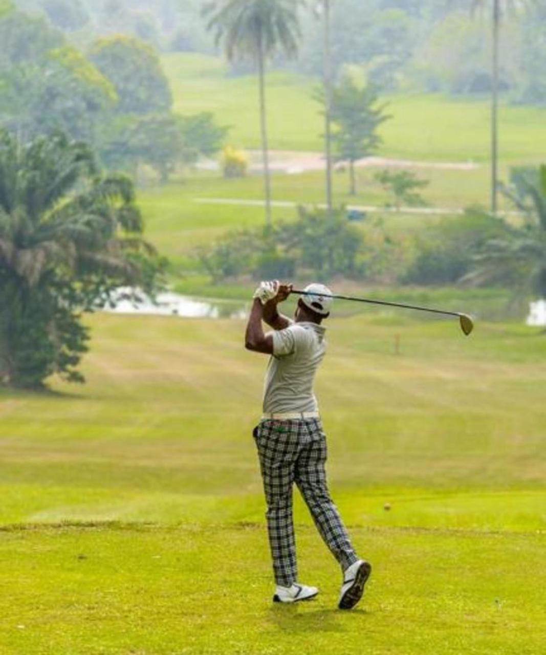Ibom Hotel & Golf Resort Уйо Экстерьер фото